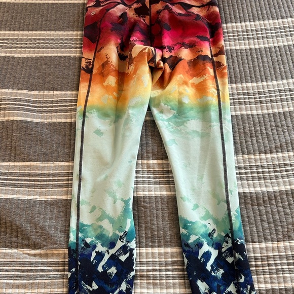 Fabletics colorful women’s Leggings small - Picture 4 of 7